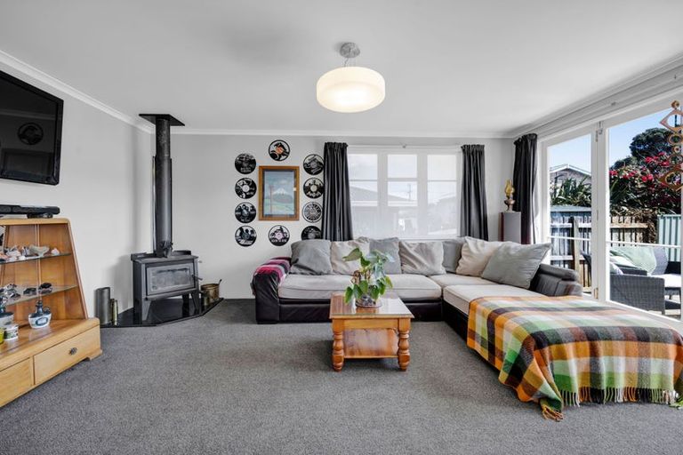 Photo of property in 78a Mclean Street, Waitara, 4320