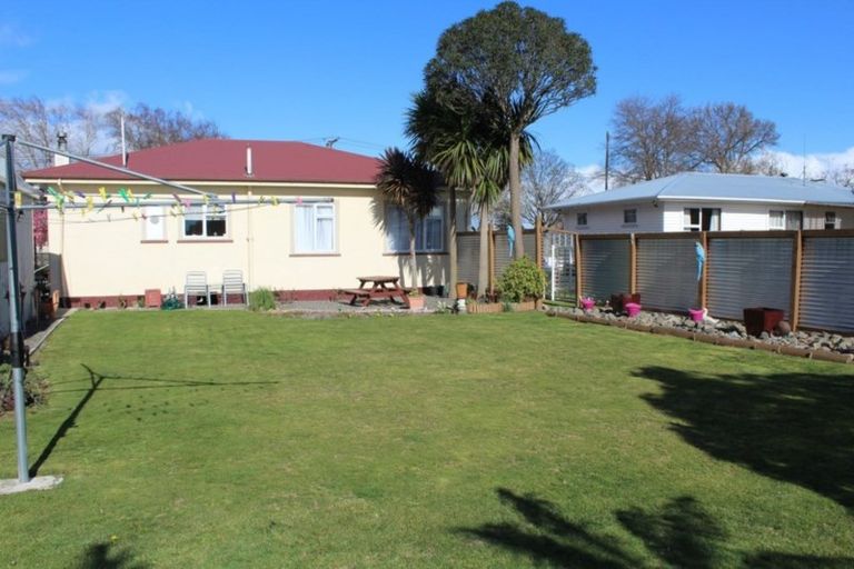 Photo of property in 15 Neptune Street, Dannevirke, 4930