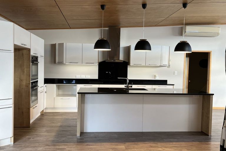 Photo of property in 48 Estuary View Road, Welcome Bay, Tauranga, 3112