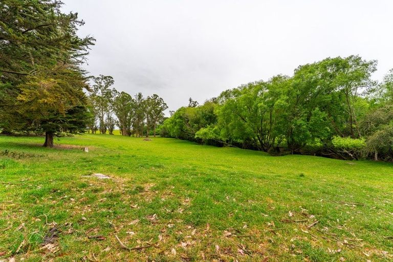 Photo of property in 120 Summerleaze Road, Pareora West, Timaru, 7971