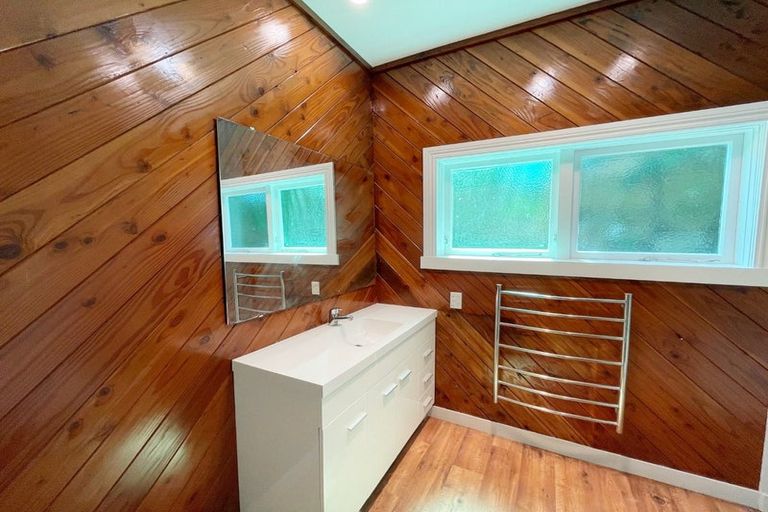 Photo of property in 30 Potatau Street, Grey Lynn, Auckland, 1021