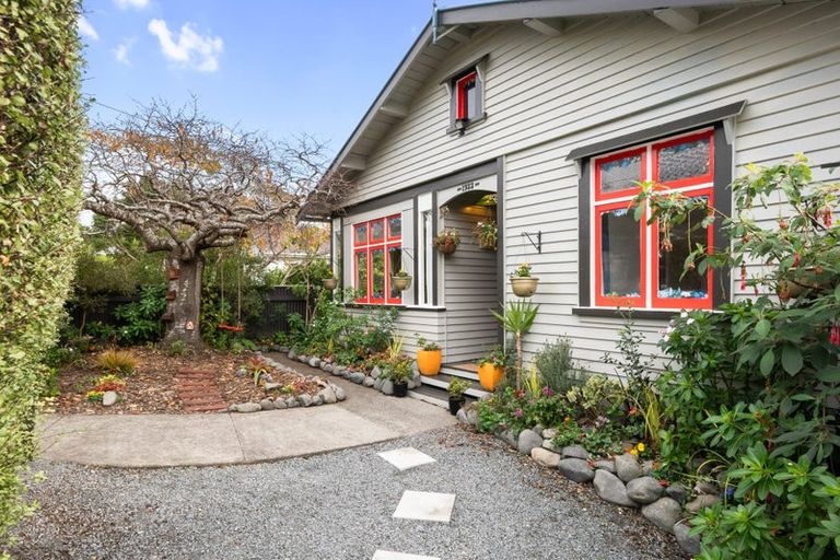 Photo of property in 28 Matenga Street, Waikanae, 5036