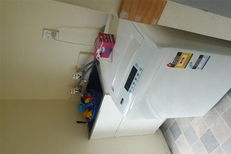 Photo of property in 14 Solveig Place, Randwick Park, Auckland, 2105