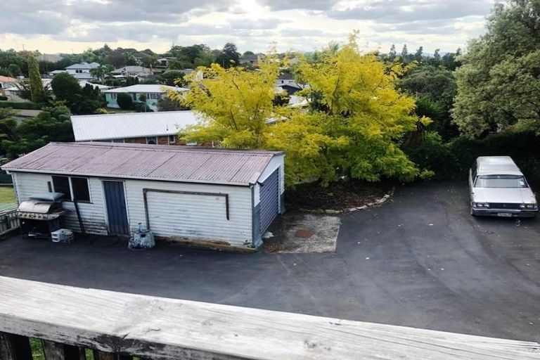 Photo of property in 64 Forest Lake Road, Forest Lake, Hamilton, 3200