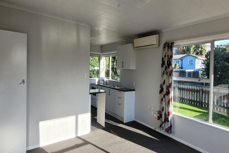 Photo of property in 1/22 Hua Street, Bell Block, New Plymouth, 4312