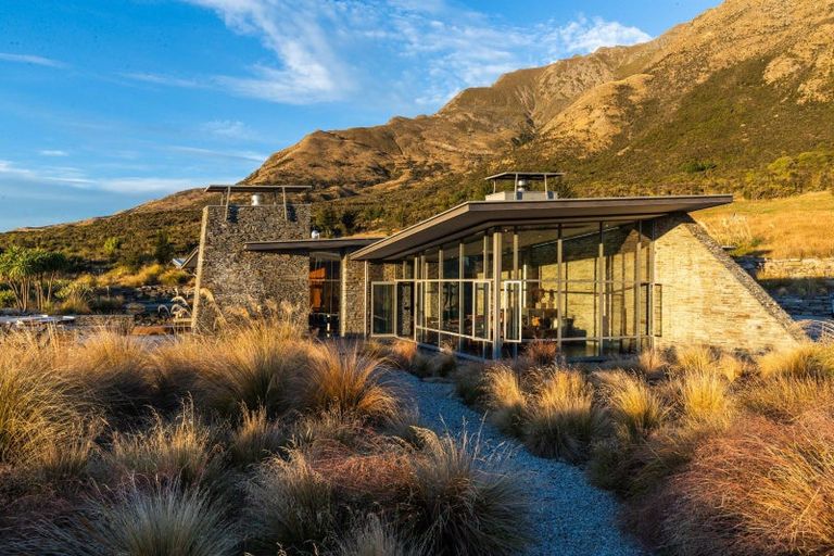 Photo of property in Pokapu, 216 Remarkables Ski Field Access Road, Kawarau Falls, Queenstown, 9371