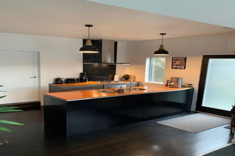 Photo of property in 68a Maida Vale Road, Roseneath, Wellington, 6011