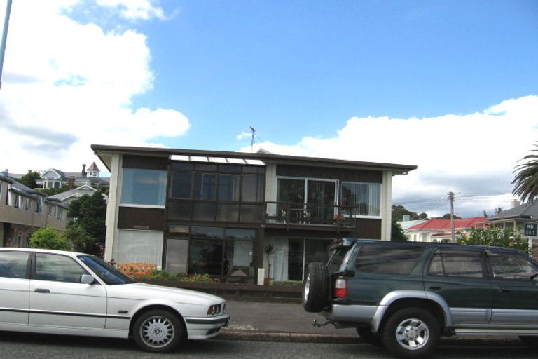 Photo of property in 1/21 Queens Parade, Devonport, Auckland, 0624