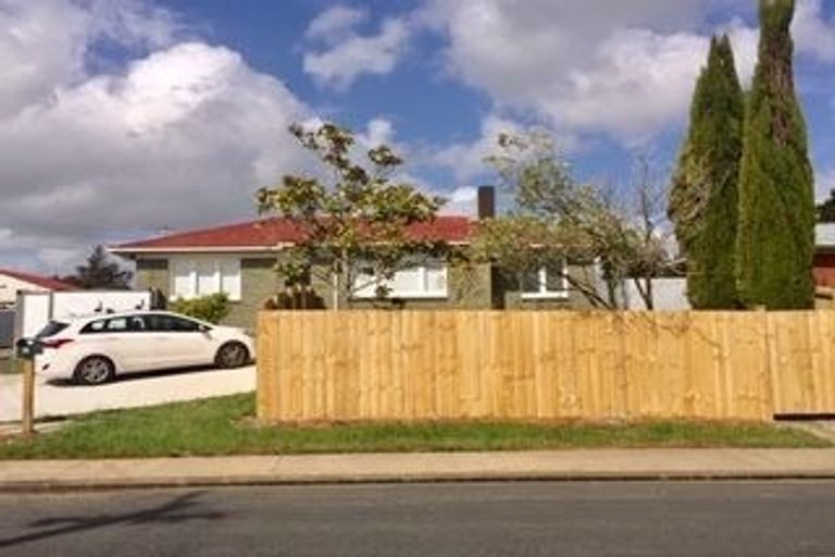 Photo of property in 51 Cargill Street, Papakura, 2110