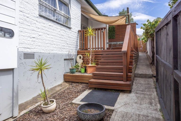 Photo of property in 9 Seddon Road, Frankton, Hamilton, 3204