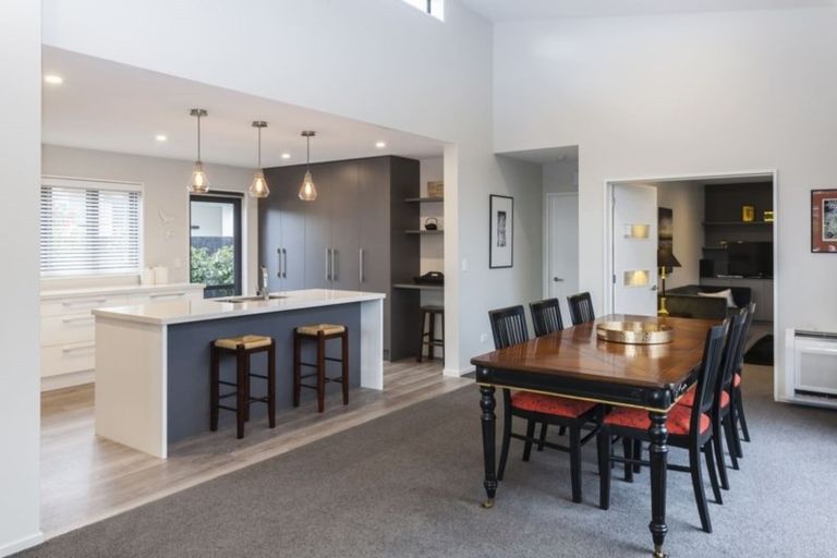 Photo of property in 80 Tomes Road, St Albans, Christchurch, 8052