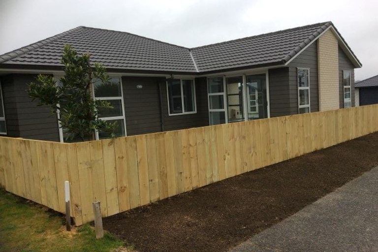 Photo of property in 4 Bulkhead Lane, Pyes Pa, Tauranga, 3112