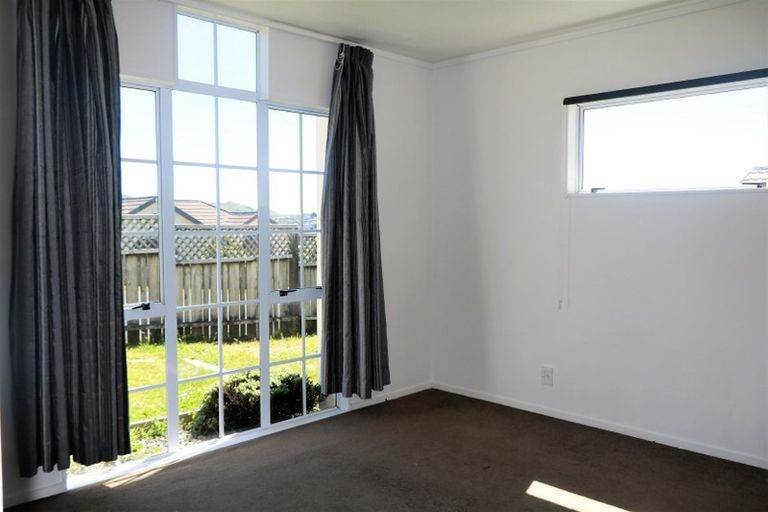 Photo of property in 20 Kentwood Drive, Woodridge, Wellington, 6037