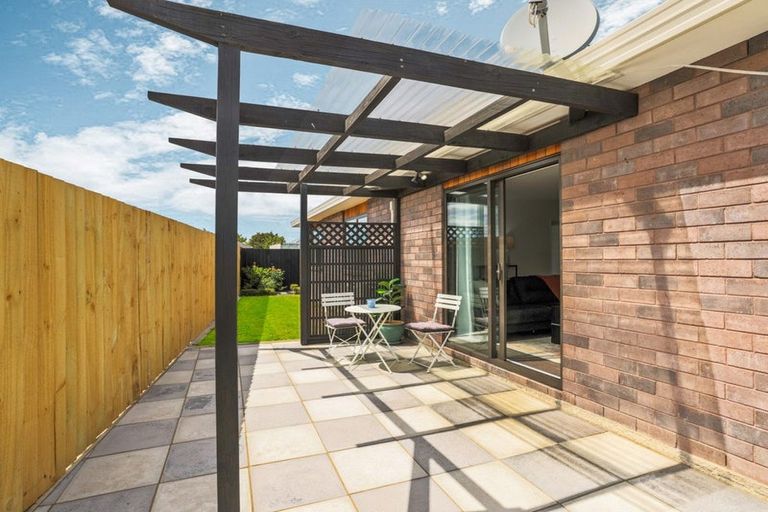 Photo of property in 50 Bassett Street, Burwood, Christchurch, 8083