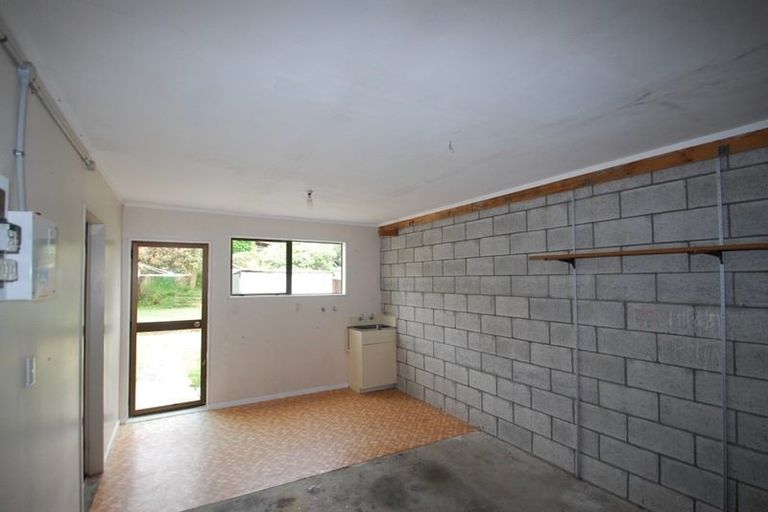 Photo of property in 49a Clifford Road, Johnsonville, Wellington, 6037