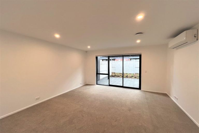 Photo of property in 27 Whimbrel Road, Flat Bush, Auckland, 2019