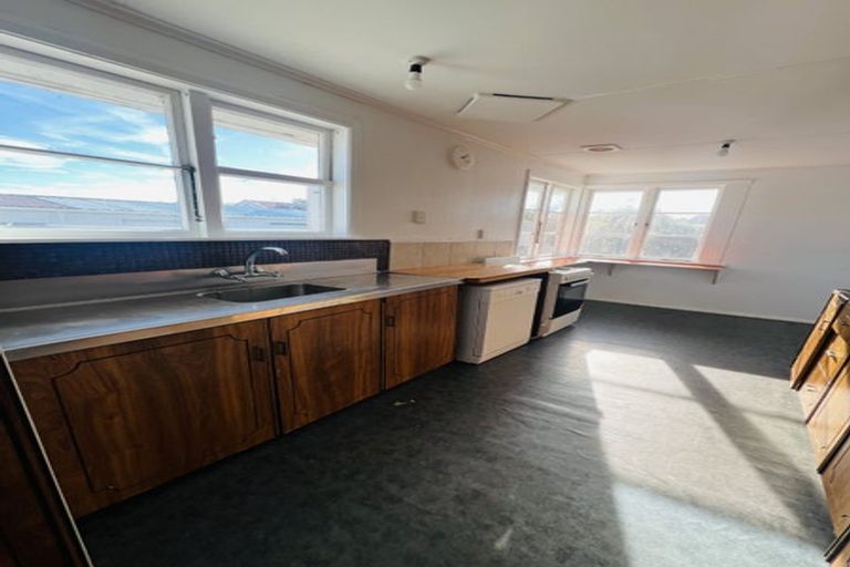 Photo of property in 48 Tweed Street, Roslyn, Palmerston North, 4414