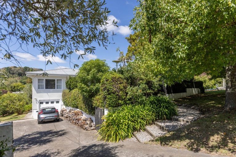 Photo of property in 3 Puflett Road, Havelock North, 4130
