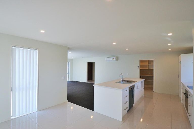 Photo of property in 2 Wearing Place, Kaiapoi, 7630