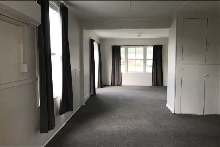 Photo of property in 156 Mcmurdo Street, Tinwald, Ashburton, 7700