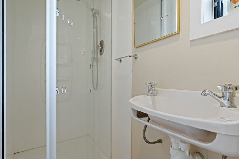 Photo of property in 20a Canterbury Street, Picton, 7220