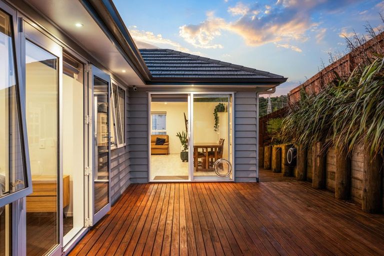 Photo of property in 55 Accolage Boulevard, Kumeu, 0810