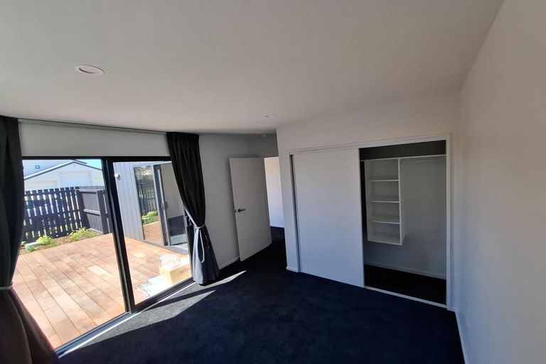 Photo of property in 8a Grassmere Street, Papanui, Christchurch, 8052