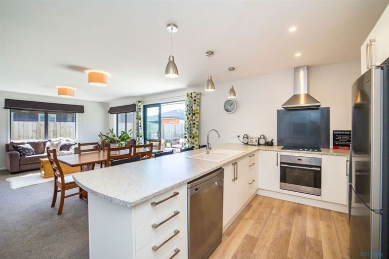 Photo of property in 17 Myles Way, Lower Shotover, Queenstown, 9304