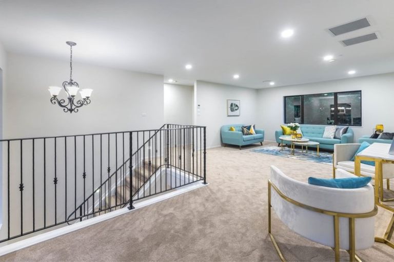 Photo of property in 3 Ti Kouka Place, Te Atatu Peninsula, Auckland, 0610