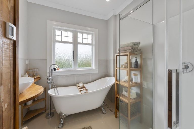 Photo of property in 4 Puriri Street, Woburn, Lower Hutt, 5010