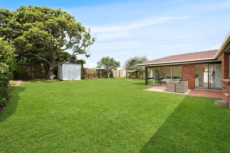 Photo of property in 178 Prince Regent Drive, Farm Cove, Auckland, 2012