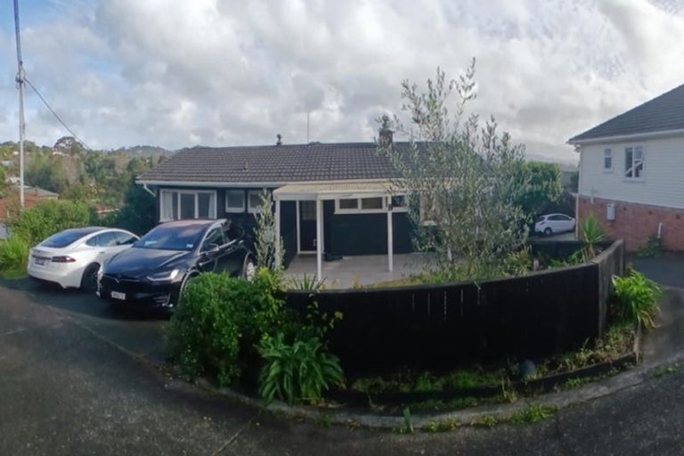 Photo of property in 235b Titirangi Road, Titirangi, Auckland, 0604