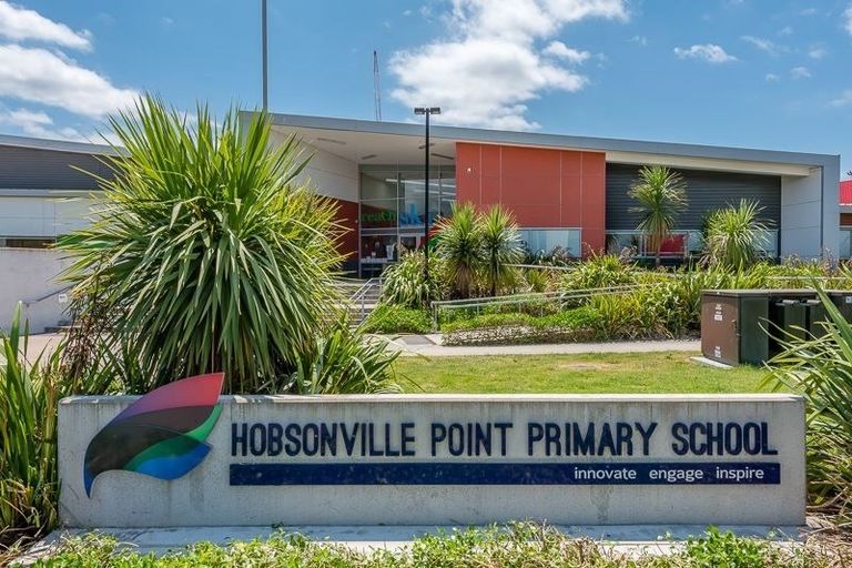 Photo of property in 7 Flounder Road, Hobsonville, Auckland, 0616