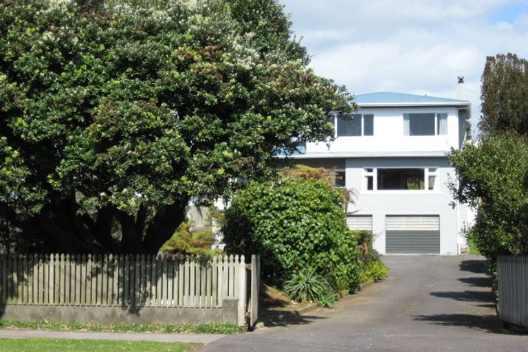 Photo of property in 22 Mclean Street, Strandon, New Plymouth, 4312