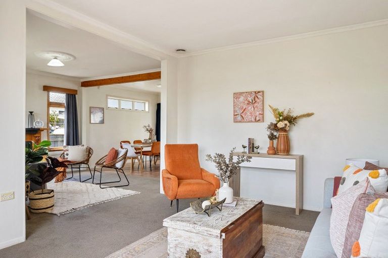 Photo of property in 162 Weraroa Road, Levin, 5510