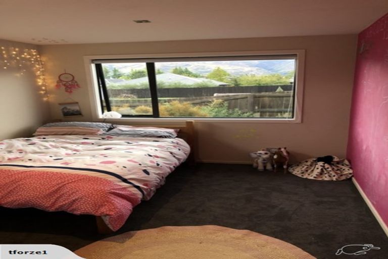 Photo of property in 122 Rob Roy Lane, Wanaka, 9305