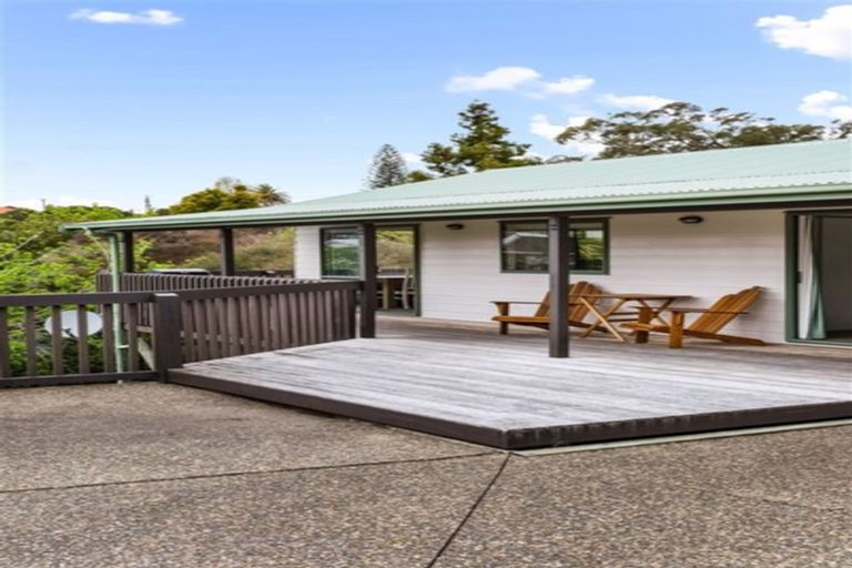 Photo of property in 2/22a Tomo Street, New Lynn, Auckland, 0600