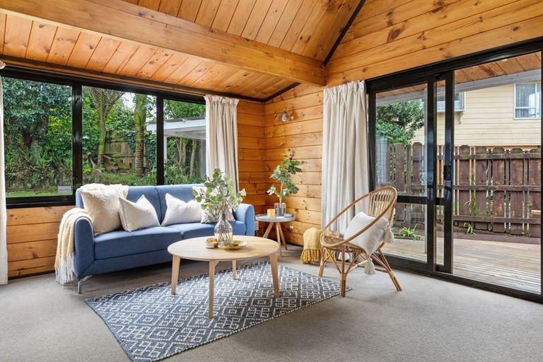 Photo of property in 63 Pembroke Street, Westown, New Plymouth, 4310