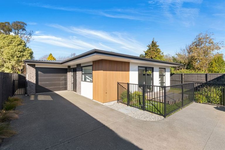 Photo of property in 65c Aorangi Road, Bryndwr, Christchurch, 8053