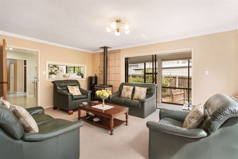 Photo of property in 1 Whareora Terrace, Cashmere, Christchurch, 8022