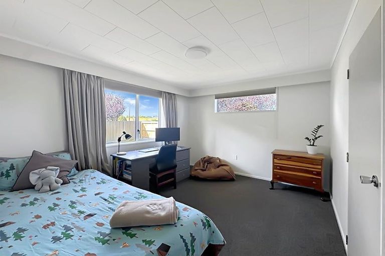 Photo of property in 33 Severn Street, Mosgiel, 9024