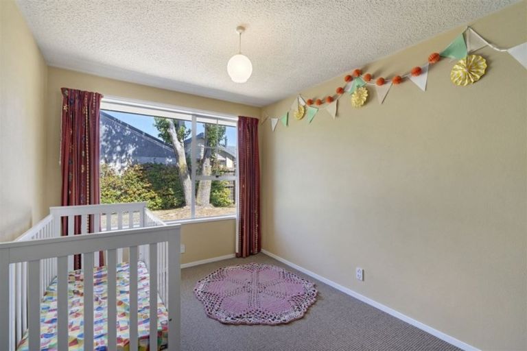 Photo of property in 21b Montclare Avenue, Ilam, Christchurch, 8041