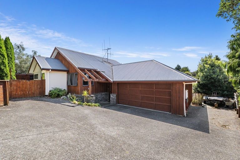 Photo of property in 39 Oteki Park Drive, Welcome Bay, Tauranga, 3112