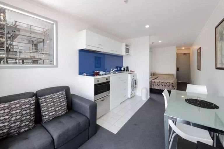 Photo of property in Waldorf Bankside Apartments, 4e/8 Bankside Street, Auckland Central, Auckland, 1010