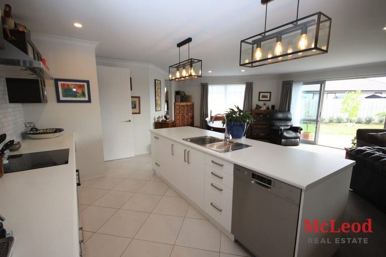 Photo of property in 37 Redhaven Rise, Netherby, Ashburton, 7700