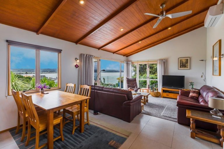 Photo of property in 12 Cobden Crescent, Bluff Hill, Napier, 4110