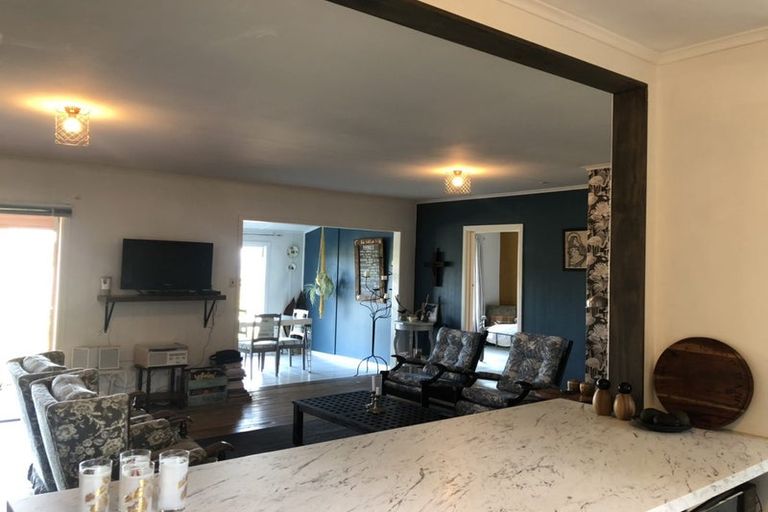 Photo of property in 12 Komiti Road, Tinopai, 0593