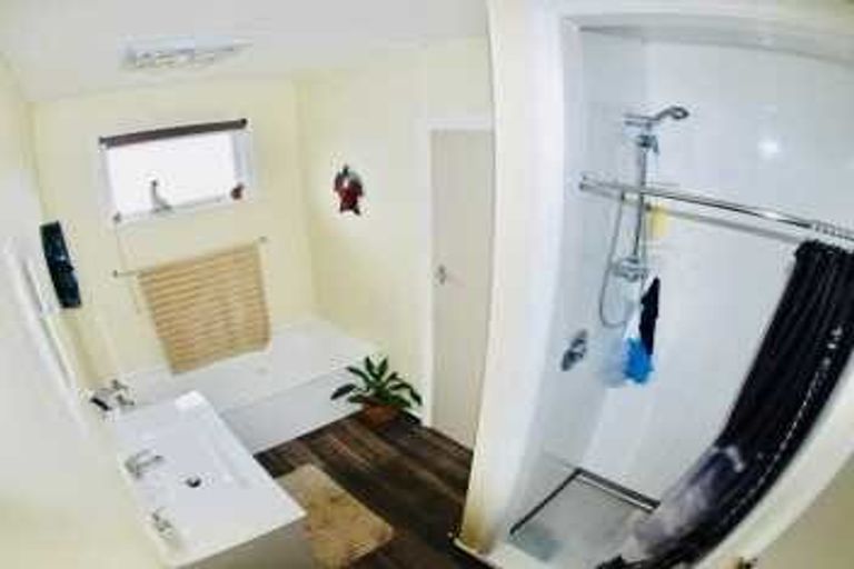 Photo of property in 1 Sefton Avenue, Highbury, Palmerston North, 4412