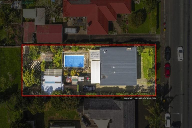 Photo of property in 51 Coronation Road, Mangere Bridge, Auckland, 2022