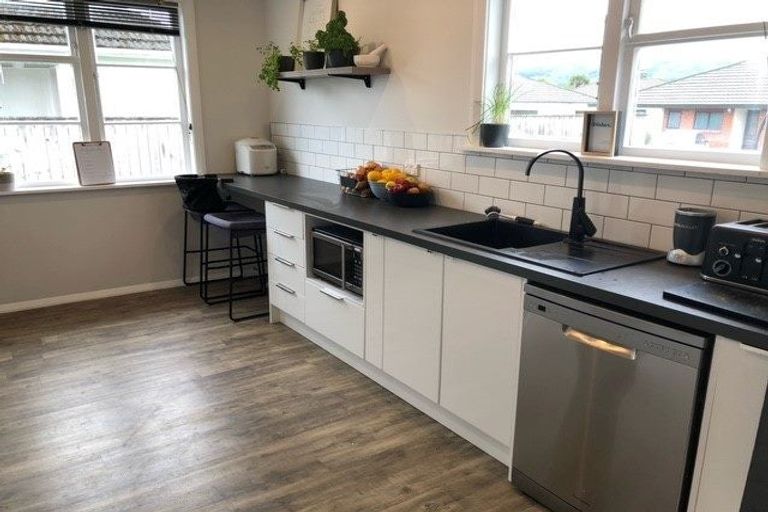 Photo of property in 19 Liverpool Street, Trentham, Upper Hutt, 5018